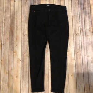 Black Hudson Jeans Krista Super Skinny Crop 29